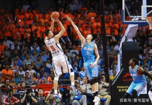 困難面前的 困難面前的