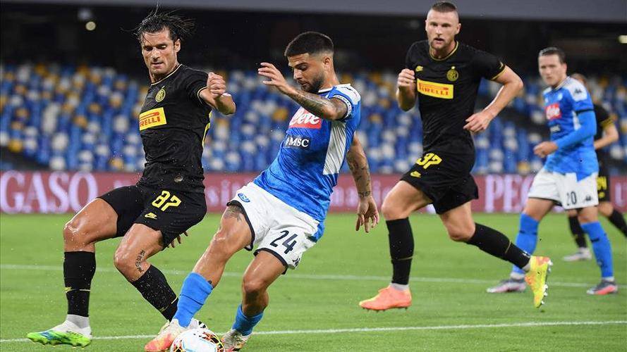 他在联赛中 他在联赛中