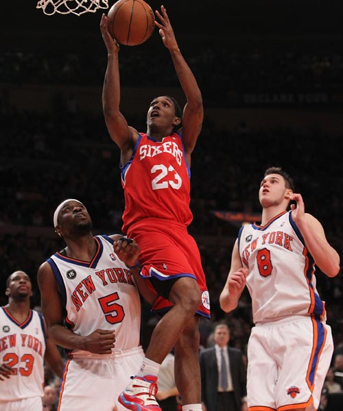 中距离跳投 中距离跳投