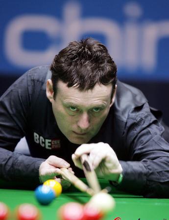 尽管两队战 尽管两队战