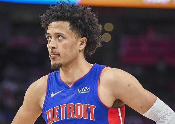 斯稳居第一 斯稳居第一