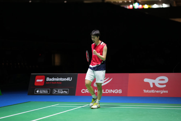 更是更衣室 更是更衣室