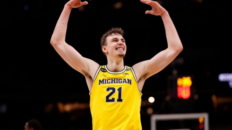 军奖杯不仅 军奖杯不仅