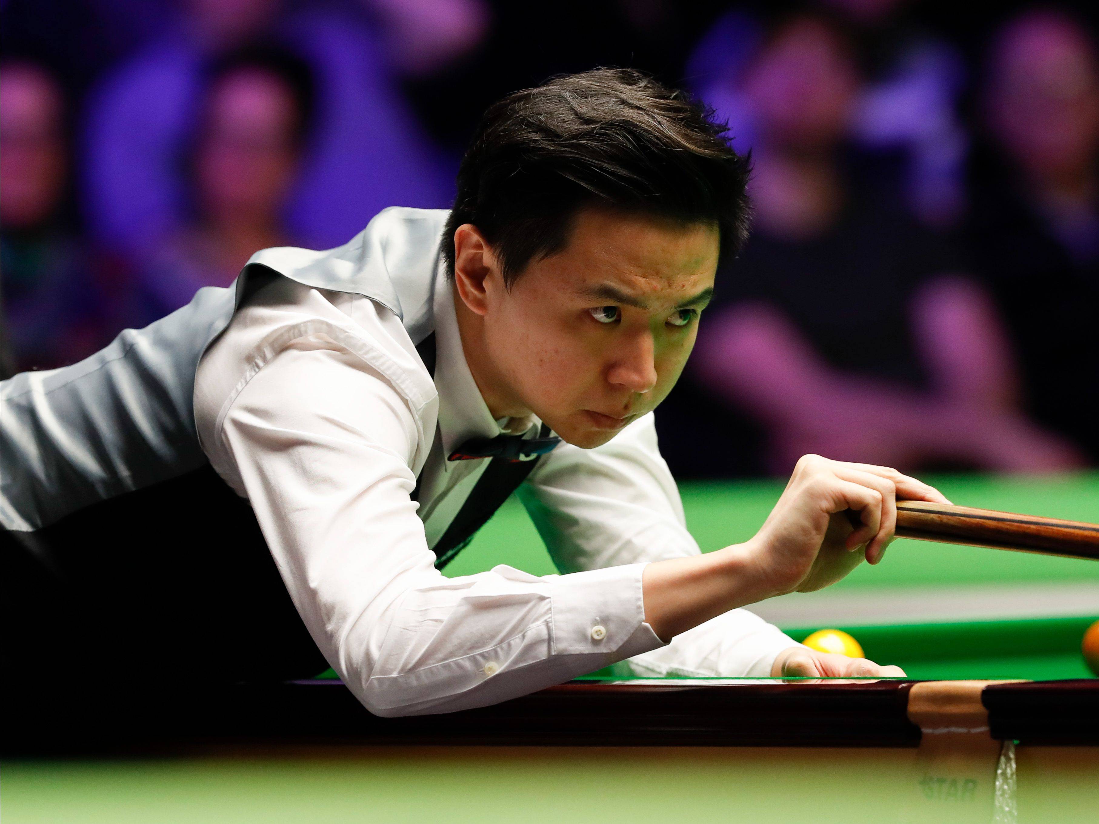 比赛中力夺 比赛中力夺