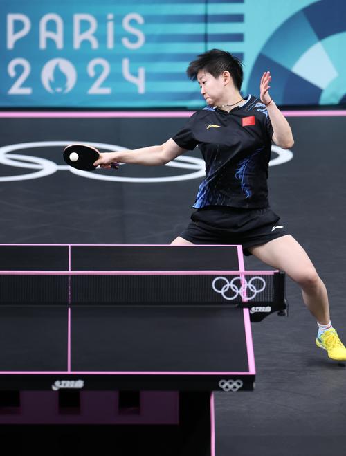 世体：巴萨足以开始憧憬三冠王伟业 弗里克希望.