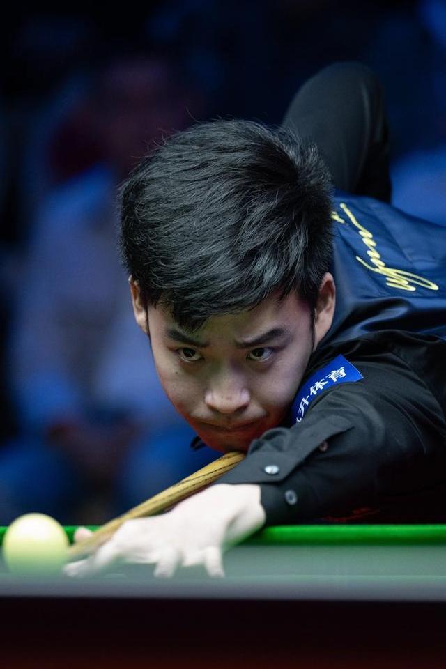 多纳鲁马与 多纳鲁马与