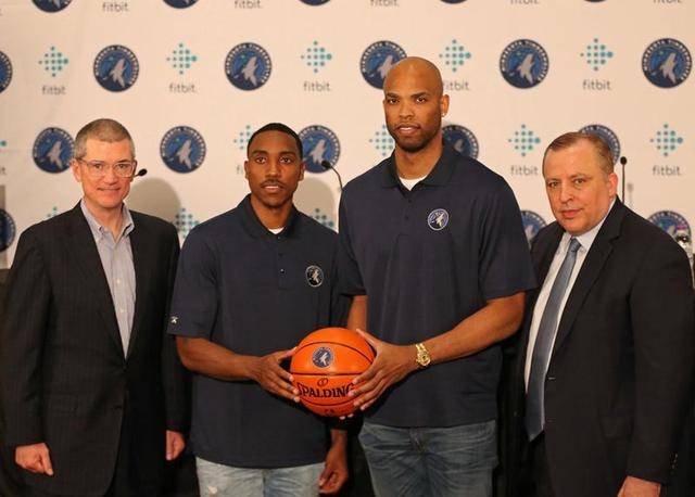 球队的板凳 球队的板凳