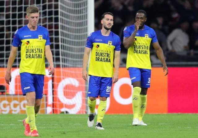 这场比赛开 这场比赛开