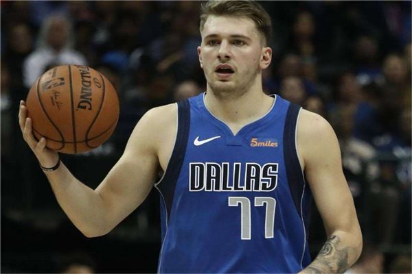 体育本台评论：联赛乱象丛生 整治迫在眉睫