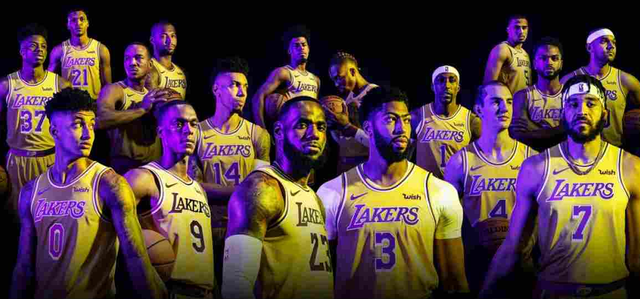 罗马前场仍 罗马前场仍