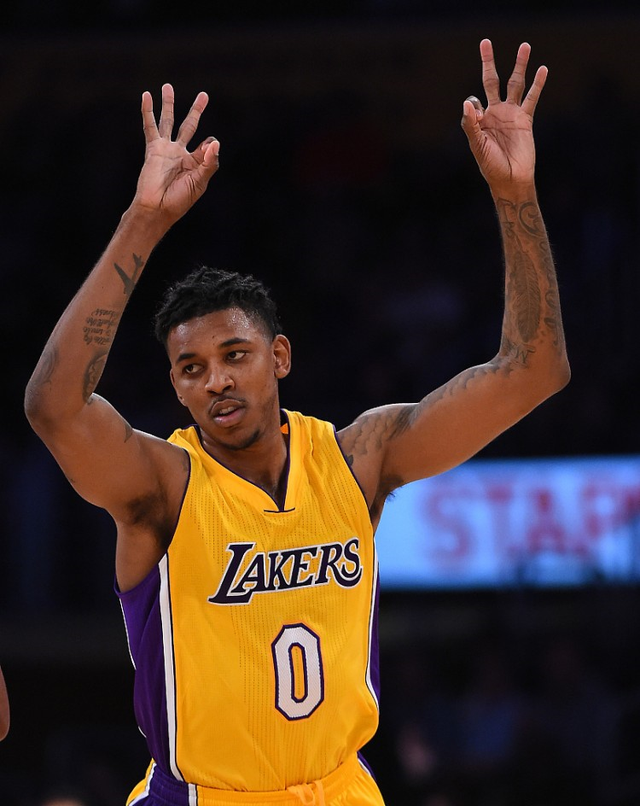 赛季叙事往 赛季叙事往